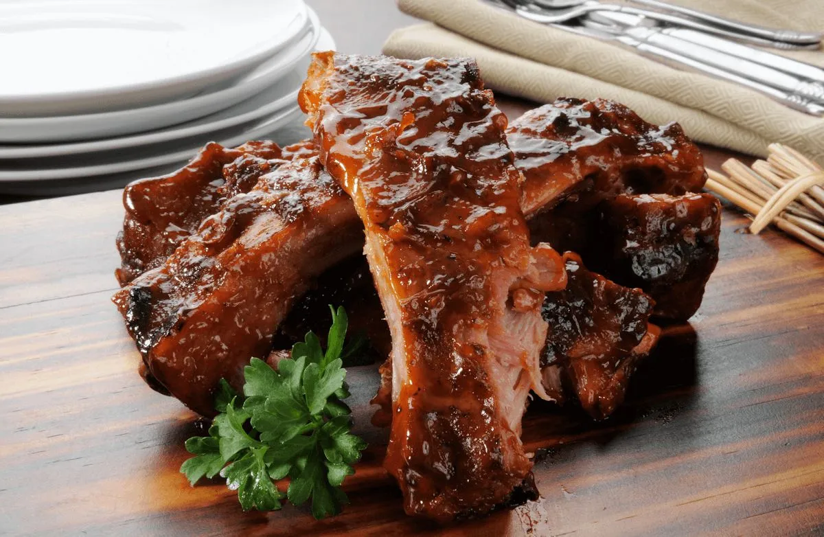 Ahorn-Ländliche Schweinerippchen (Zuckerarm)