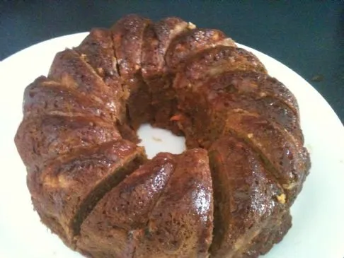 Betrunkener Honig- und Karottenkuchen