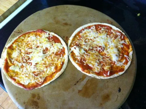 Low Carb Mini-Käsepizzas