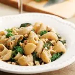 Geschmortes Brokkoli Rabe mit Orecchiette