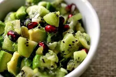 Kiwi-Salsa-Rezept mit Granatapfel