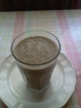 Bananen-Soja-Hanf-Protein-Drink