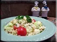 Mamas Sommersalat mit Reis