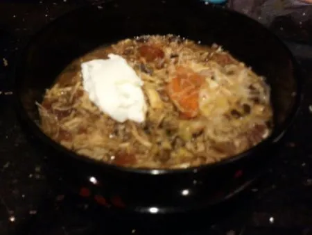 Schwarze Bohnen-Hähnchen-Chili