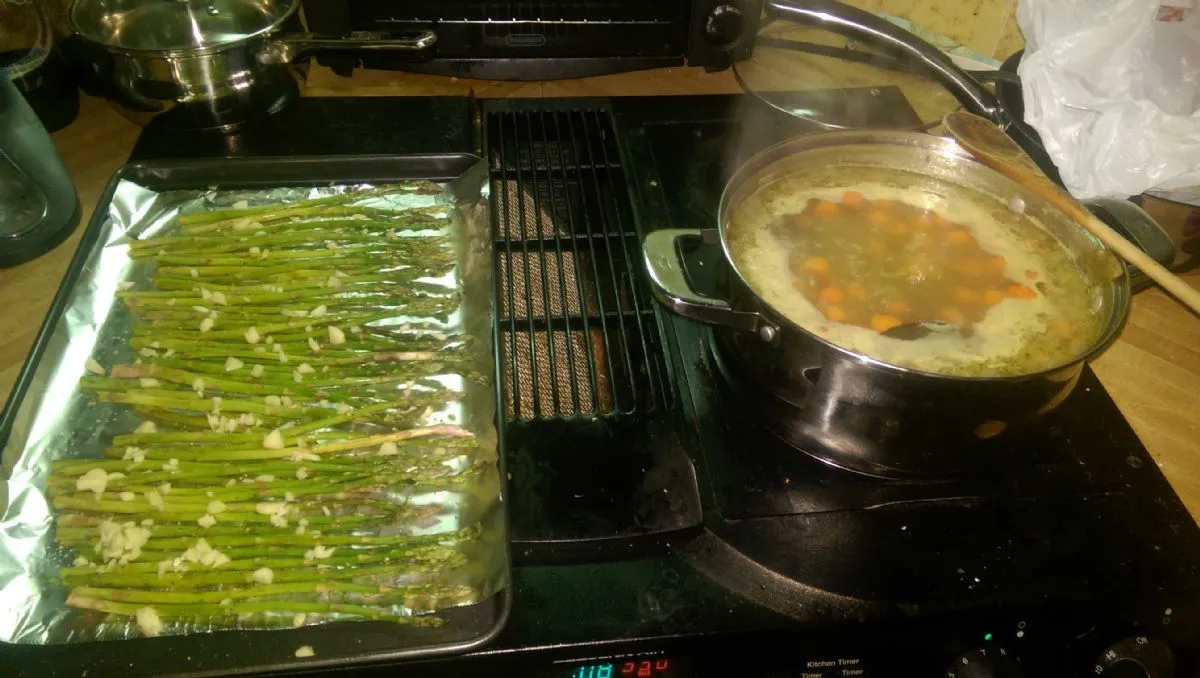 Spargel mit Knoblauch