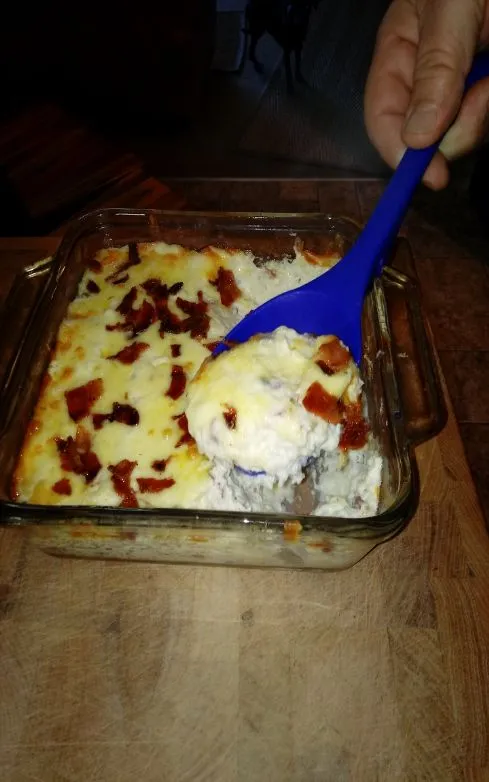 Keto zweimal gebackener Blumenkohlauflauf