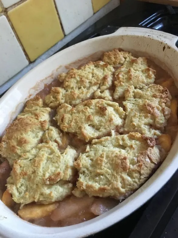 Veganer Obst-Cobbler