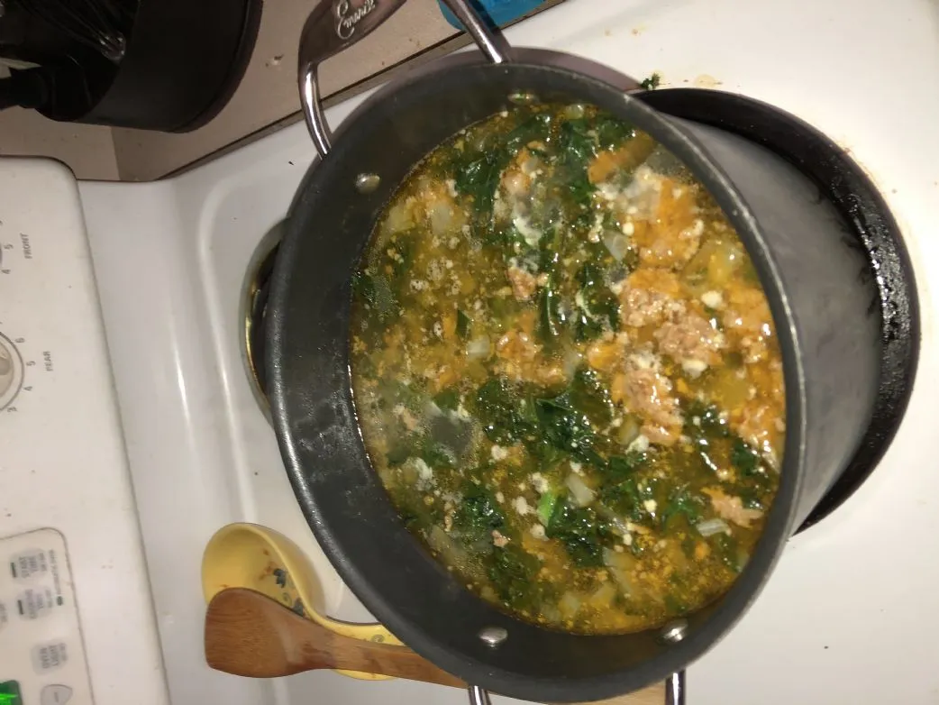 Wurst- und Grünkohlsuppe