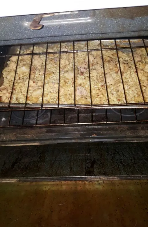 Mediterranes Hähnchen- und Pasta-Gericht