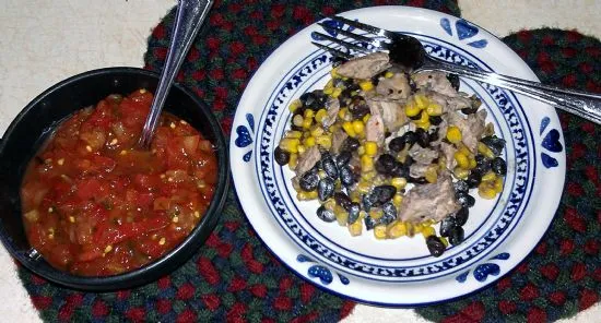 Southwest-Hähnchen mit Bohnen und Mais (1 Tasse)