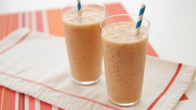 Pfirsich-Joghurt & Mischfrucht-Smoothie