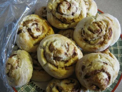 Buttermilch-Biskuit-Zimtschnecken