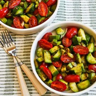 Mediterraner Gurkensalat