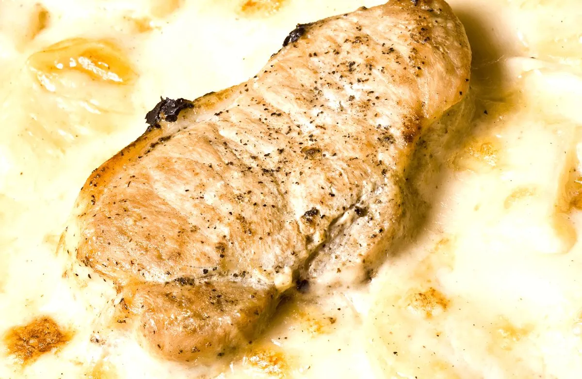 Cremige Ranch-Schweinekoteletts & Reis