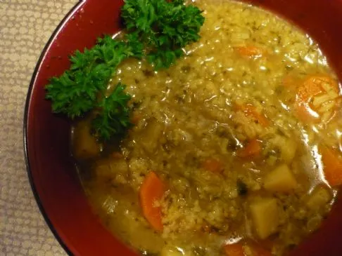 Gemüse-Petersilien-Suppe