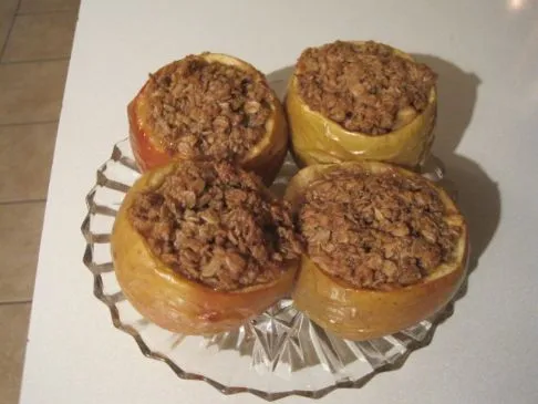 Gefüllter Apfel-Crisp