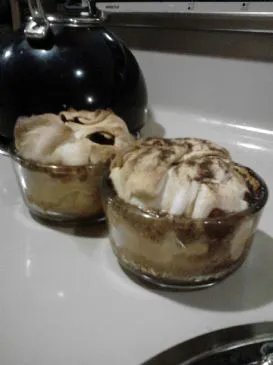 Apfelknödel im Renaissance-Festival-Stil