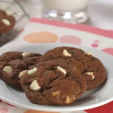 Weiße Schokoladenkekse