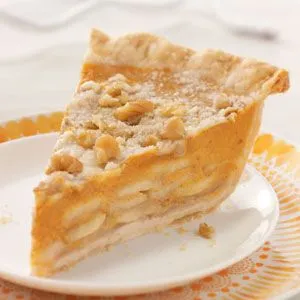 Apfel-Kürbis-Pie mit Streuseln