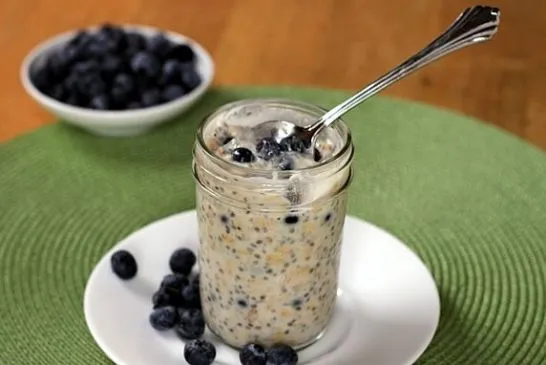 Kühlschrank-Haferflocken - Heidelbeere-Ahorn