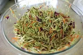 Brokkoli-Slaw