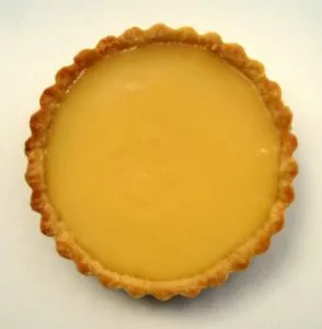 Zitronentarte - 10 cm Durchmesser, La Madeleine "Törtchen"