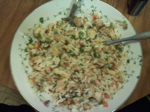 Kalorienarmes Hähnchen, Bohnen und Reis