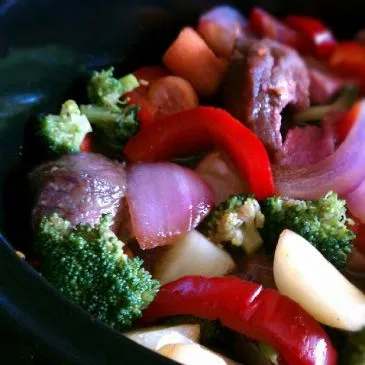 Slow Cooker Teriyaki Rindfleisch