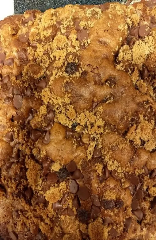 Schokoladenstückchen-Dattel-Kuchen