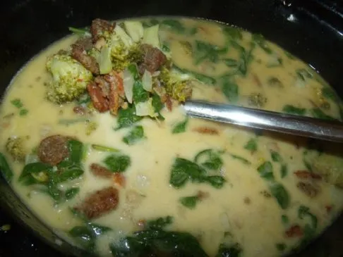 Brokkoli Zuppa Tuscana