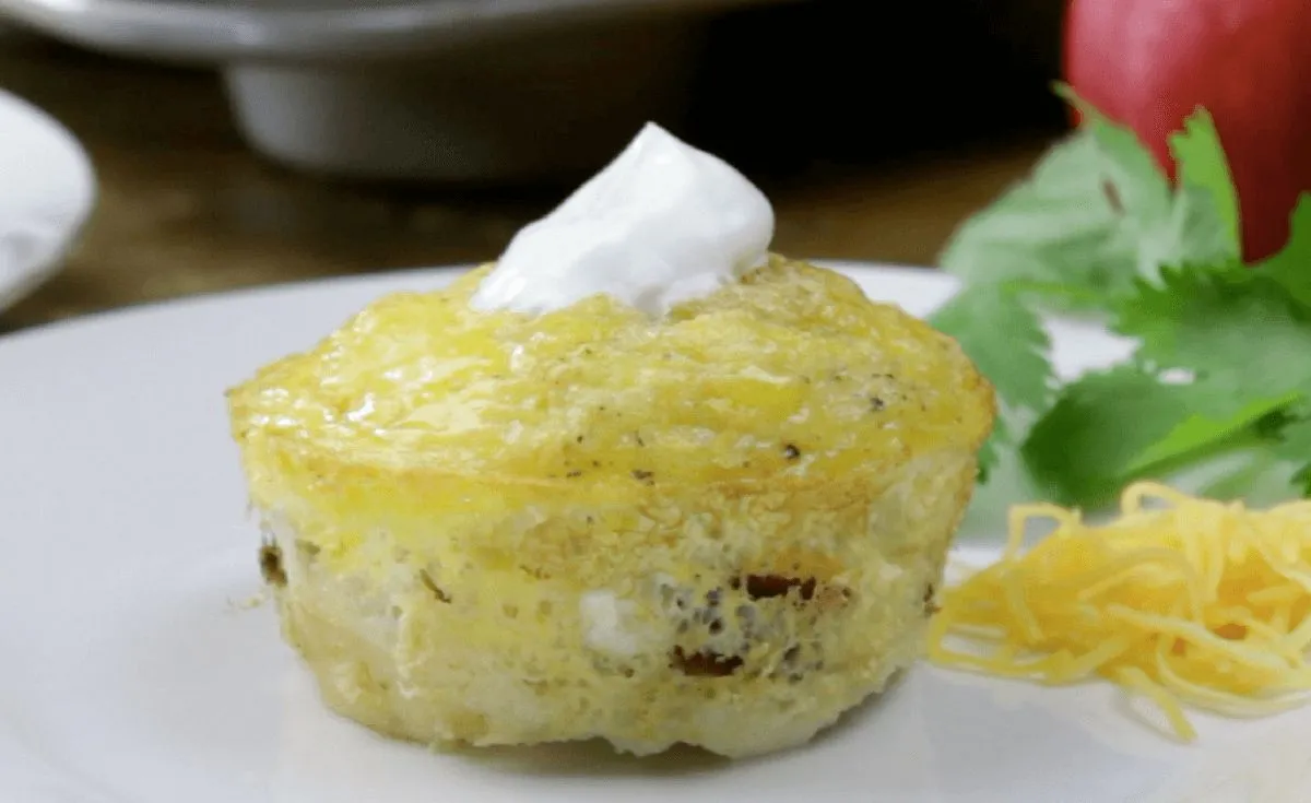 Wurst-Ei-Auflauf (Low Carb)