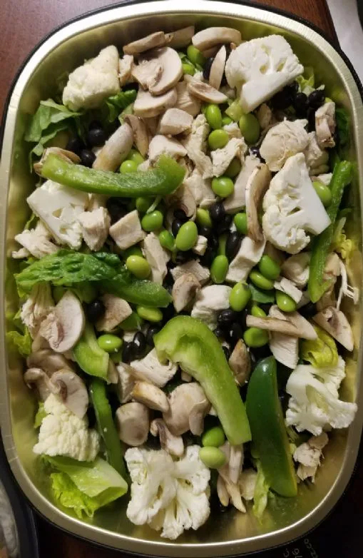 Clean Eatz Baue Deinen eigenen Salat