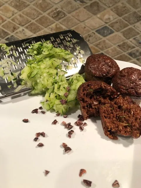 Mini Protein Schokoladen-Zucchini-Muffins