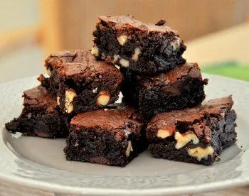 Immer Sparen Chewy Fudge Brownies mit Stückchen