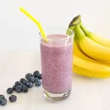 Kalorienarmer Heidelbeer-Bananen-Smoothie