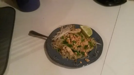 Leichte Shiritaki Pad Thai