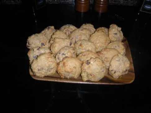 Goji & Carob Chip Cookies