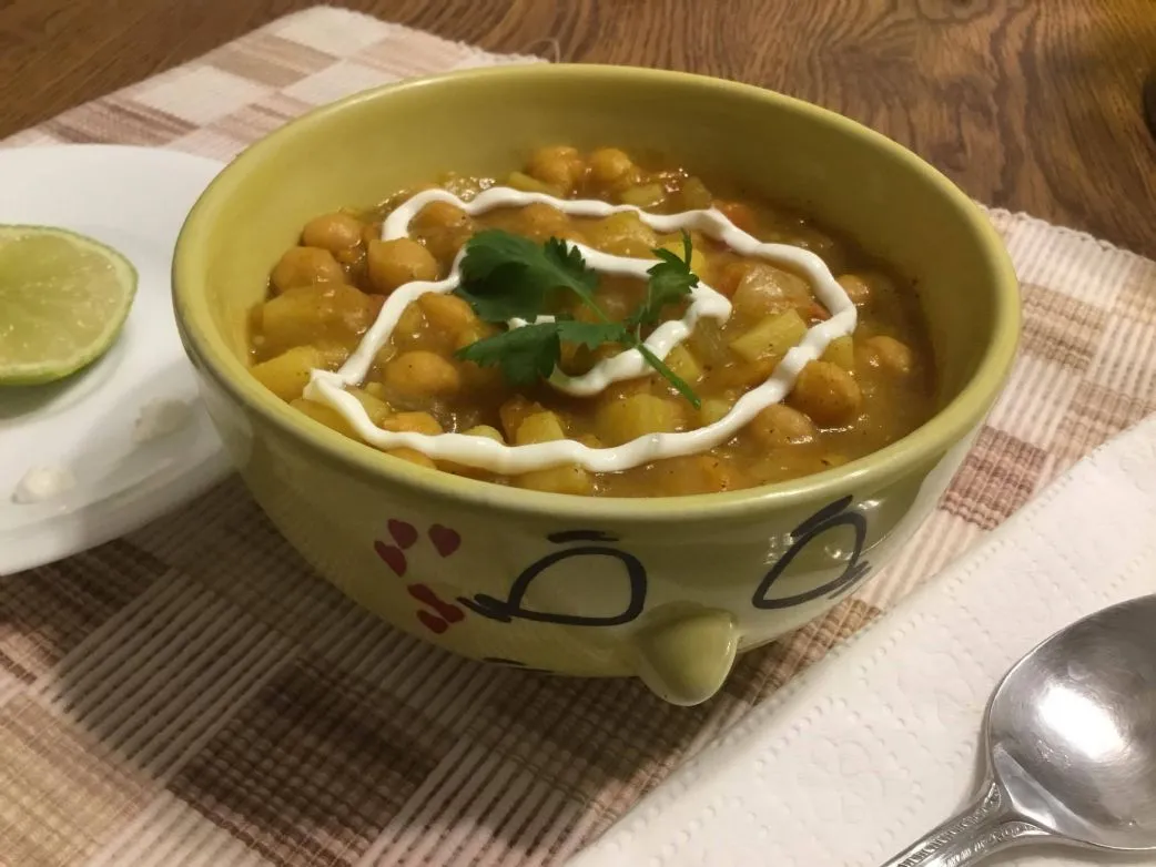 Kokos-Curry-Ingwer-Kürbissuppe