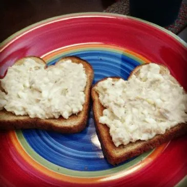 Thunfisch- und Eiersalat