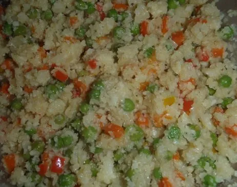 Regenbogen-Blumenkohl "Reis"