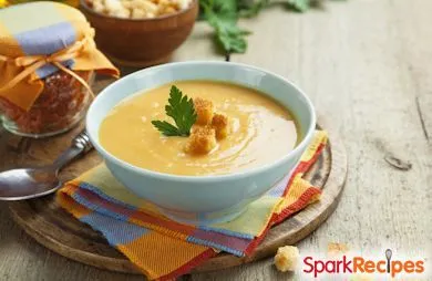 Slow Cooker Weiße Bohnen- und Kürbissuppe