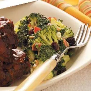 Knackiger Brokkolisalat