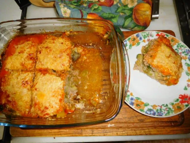 Gegrillter Rind- und Schweinefleischauflauf