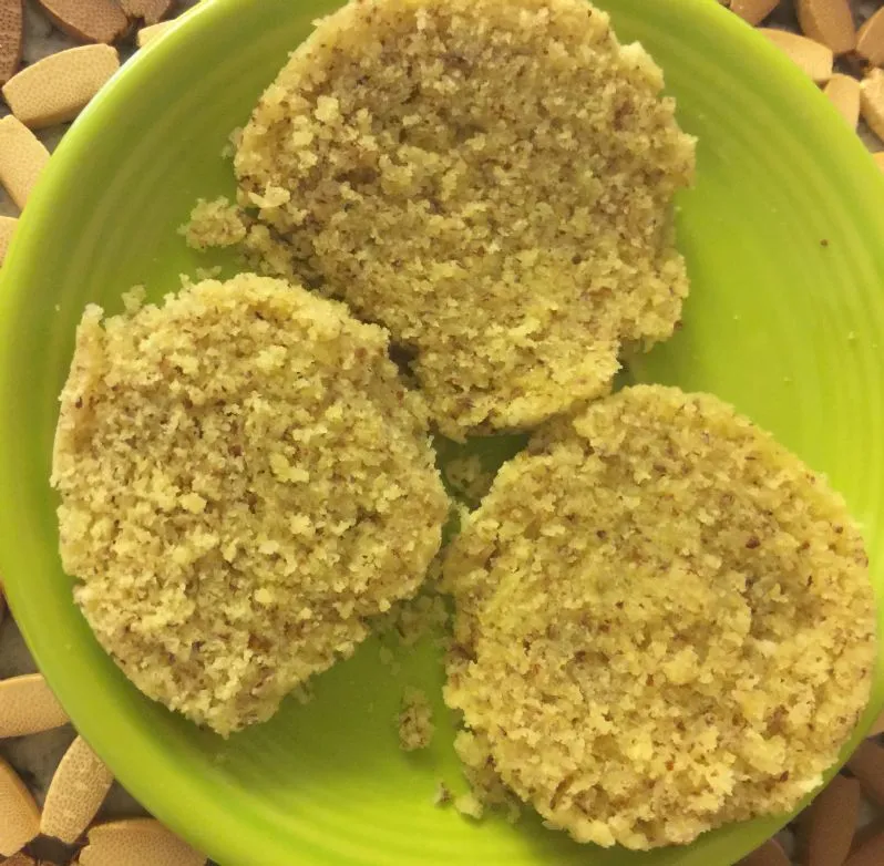 Mikrowellen-Paleo-Brot