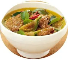Thailändisches Rindfleisch-Grünes Curry