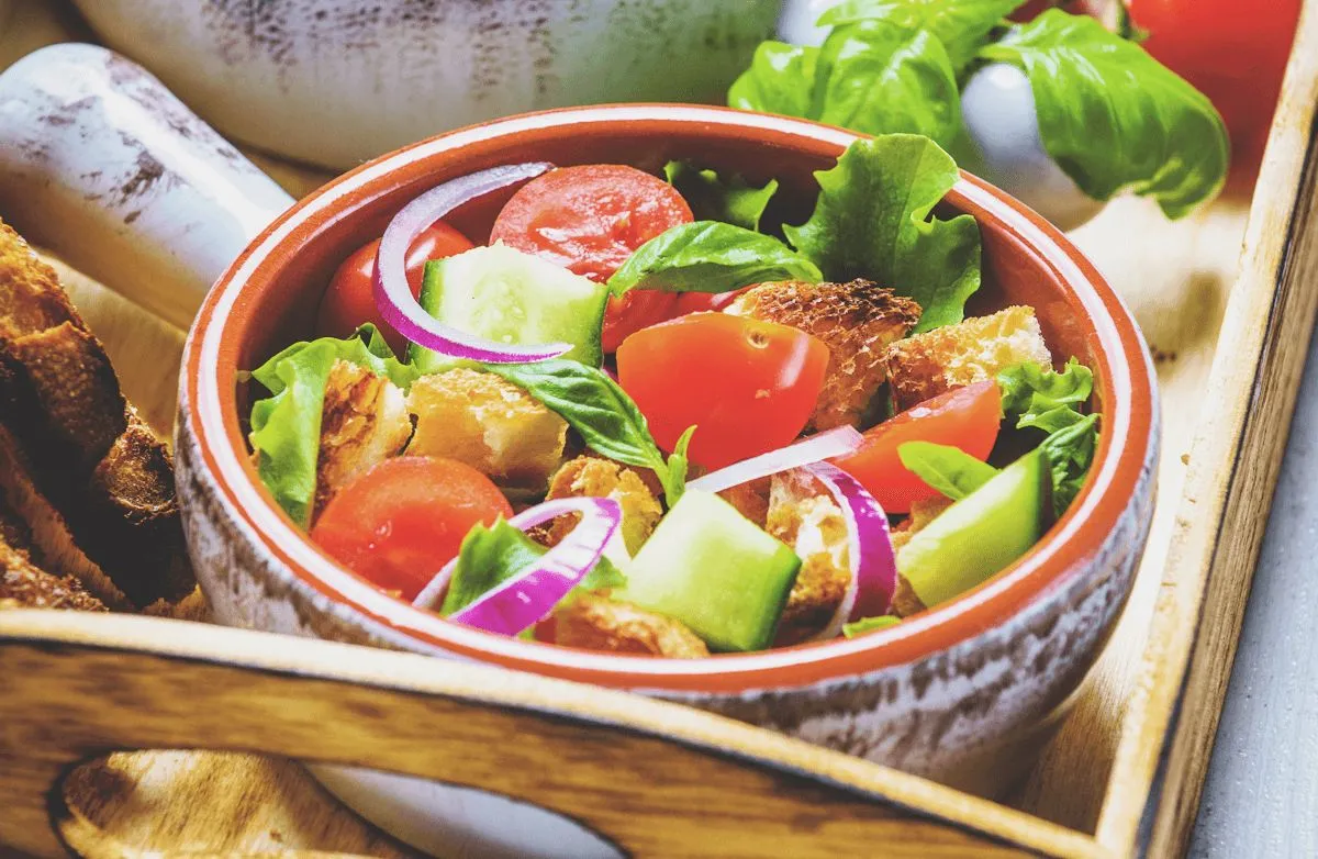 Panzanella (Brot- und Tomatensalat)