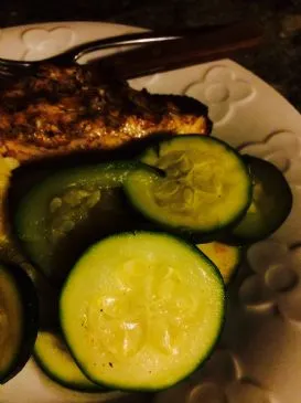 Gewürzte Zucchini