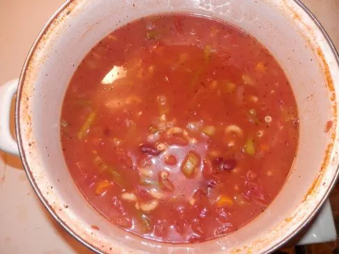 Joes hausgemachte Minestrone-Suppe