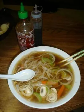 Pho Chay (Vegetarische vietnamesische Reisnudelsuppe)
