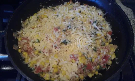 Quinoa mit Manchego und Mais